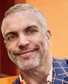 photo Eric Mazzacone